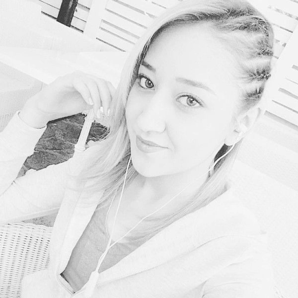 Юми Разиева