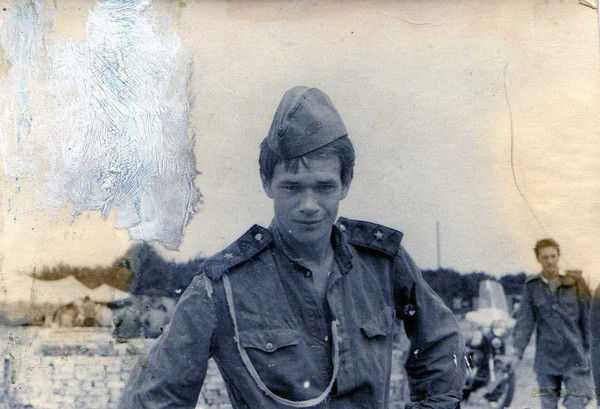 Александр Чернышов