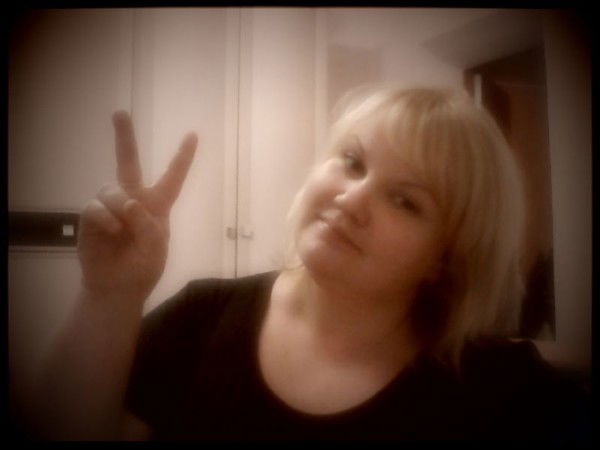 Оленька Колесникова