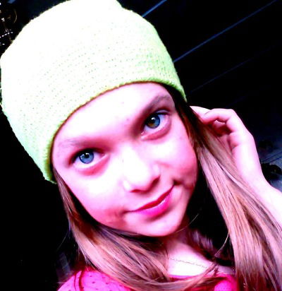 Люба Пустовалова