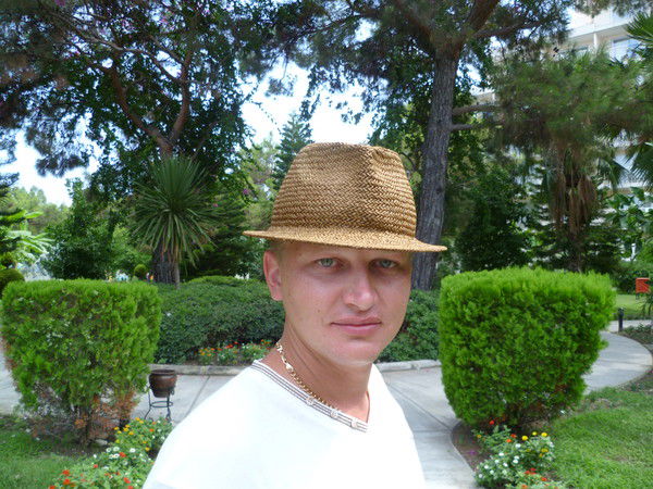 Александр Анатольевич