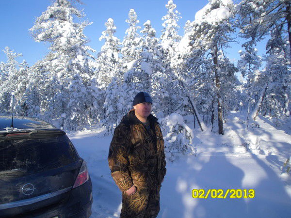 Денис Новоселов