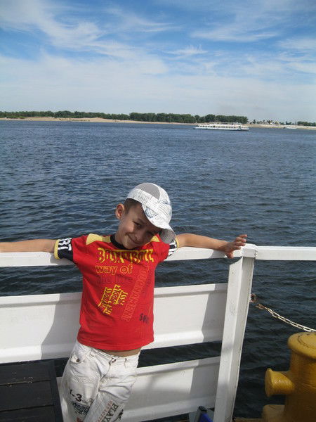 Анатолий Ивлев