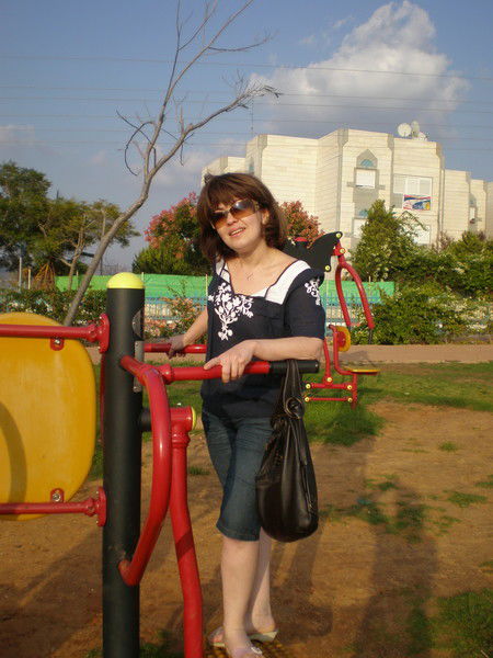 Галина Левина