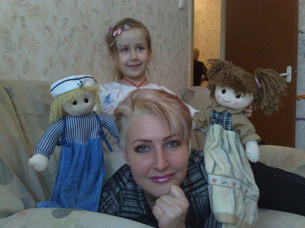 Юлия Серова