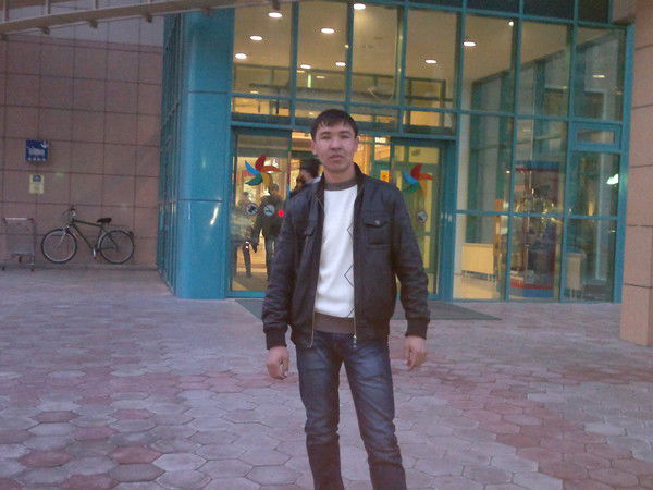 Бахытжан Изкенов