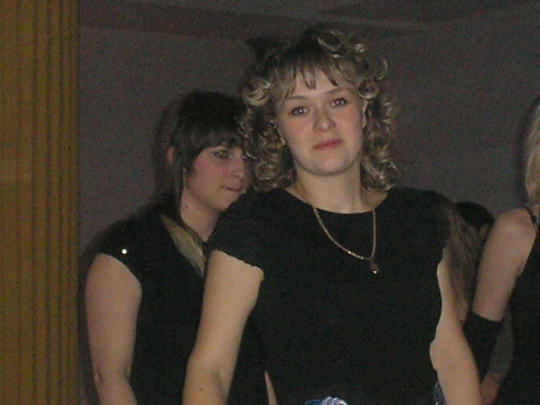 Оля Харитонова