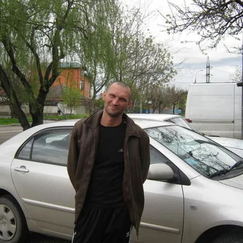 Владимир Макаров