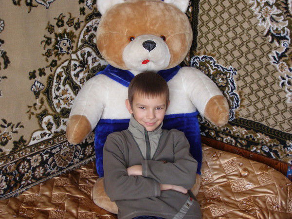 Женя Анисов