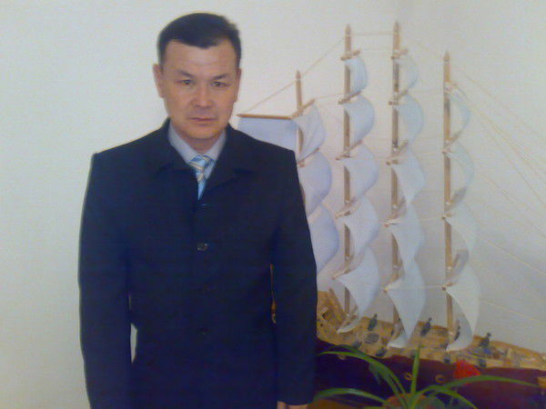 Айдос Бурхин