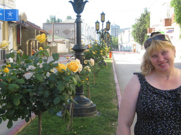 Неля Быстрицкая