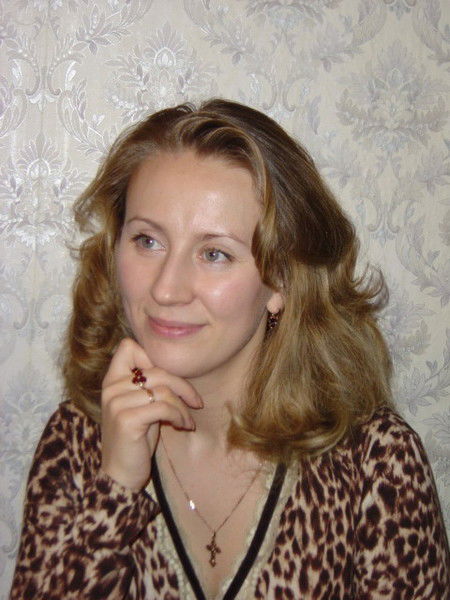 Юлия Коложвари