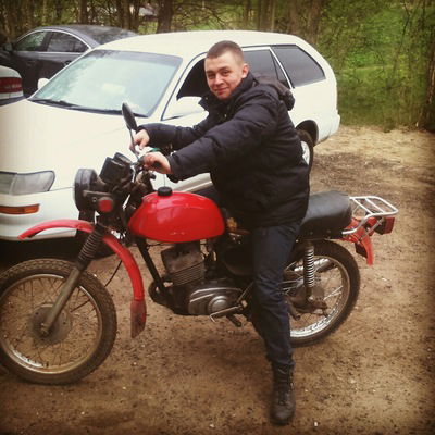 Виталий Янушевский