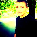 Виталий Безродний