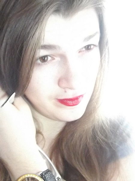 Карина Весёлая