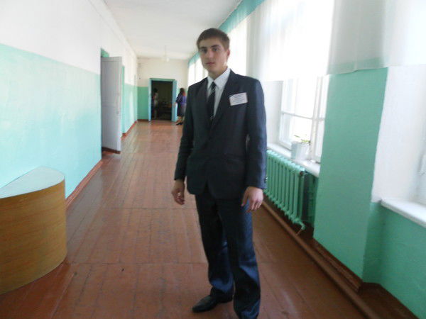 Влад Дикарев