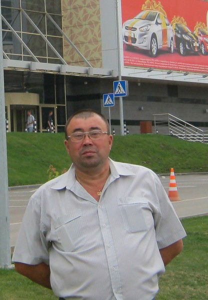 Ренат Алаяров