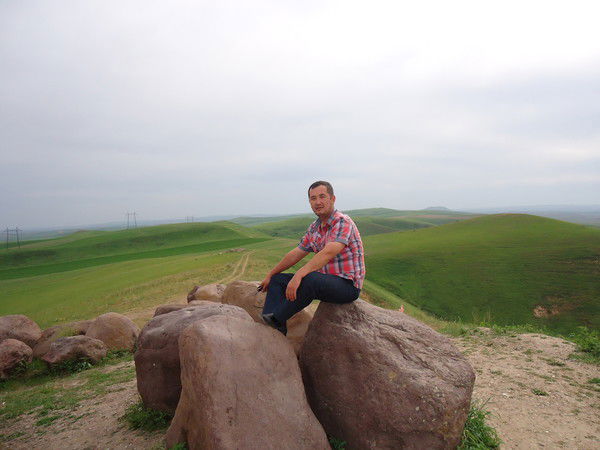 Болат Нураев