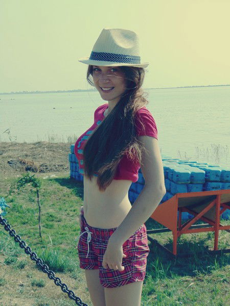 Наташа Дзюмак