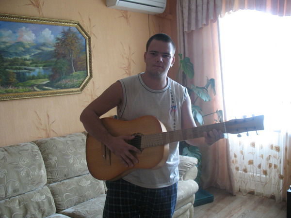 Неизвестно Неизвестно