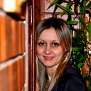 Анна Лавренко