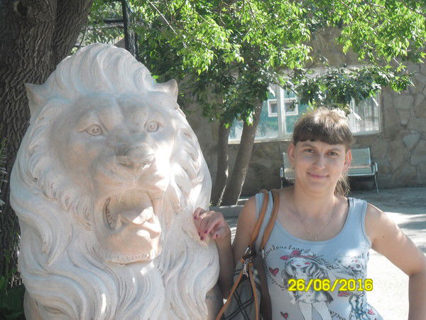 Анна Дорошенко