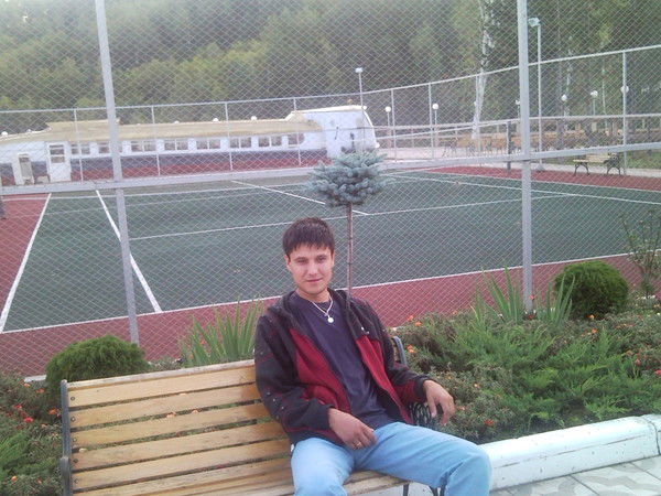 Александр Сизов