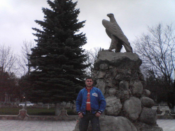 Тарик Агасиев