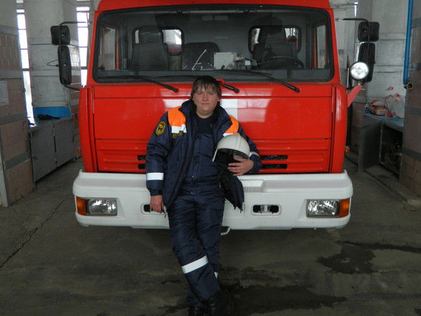 Денис Калашников