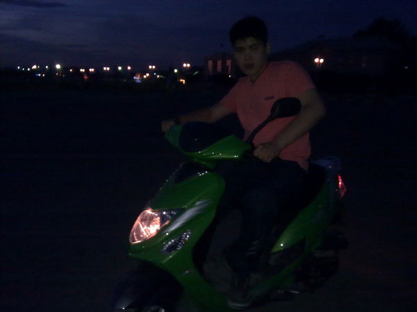 Алишер Муханов