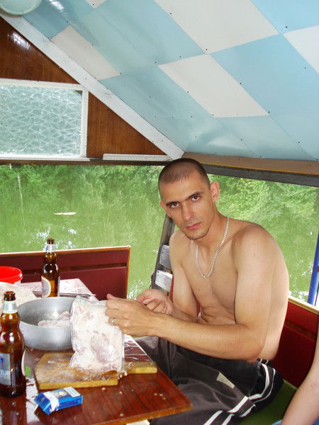 Антон Петров