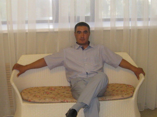 Георгий Боровик