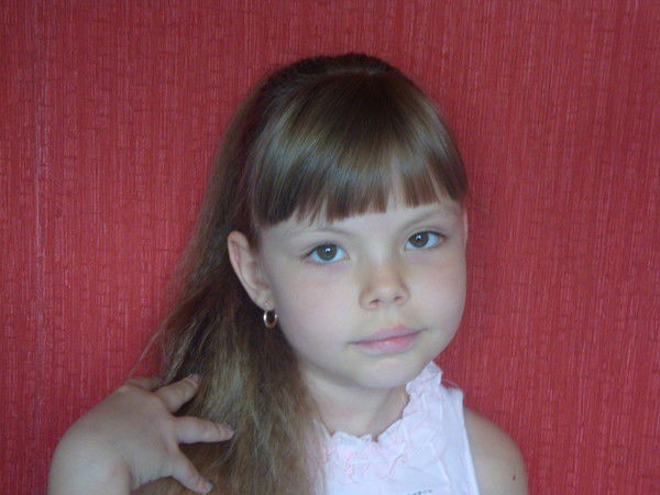 Катюша Емельянова