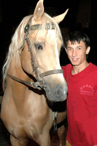 Улугбек Зарипов