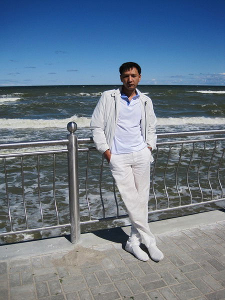 Пархат Садыров