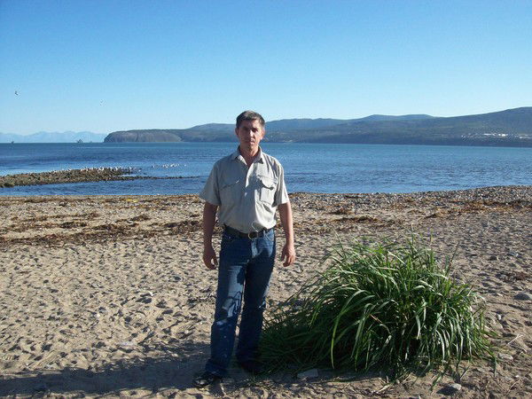 Владимир Стихарь