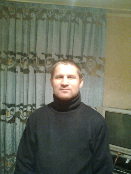 Сергей Сухой