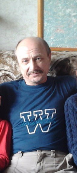 Александр Сафонов