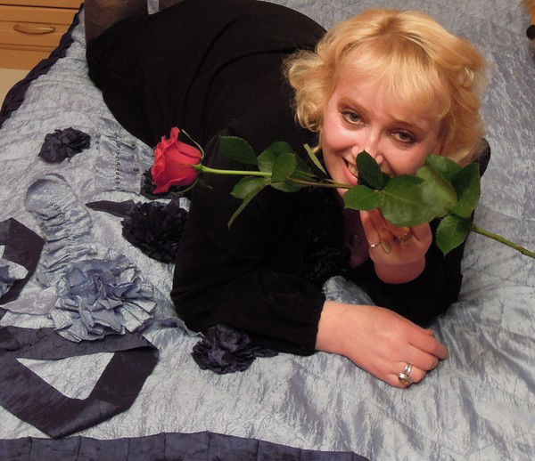 Лена Горшунова