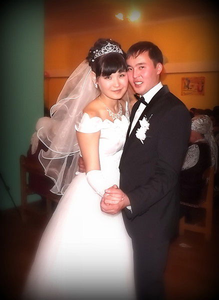 Каныш=) Акмарал (^_^)