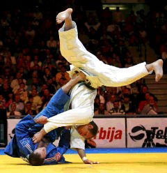 Дюсш Теректа