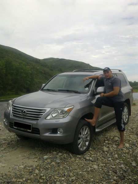 Илья Ветлугин