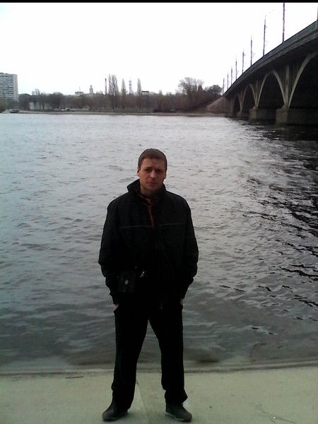 Влад Артемьев