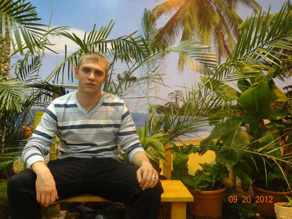 Анатолий Мокин