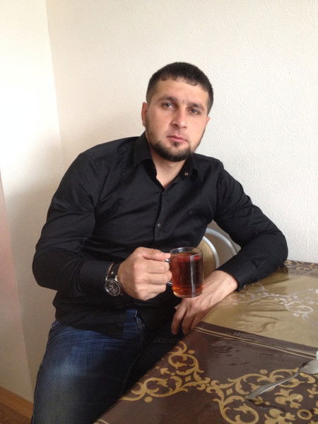 Асламбек Абубакаров