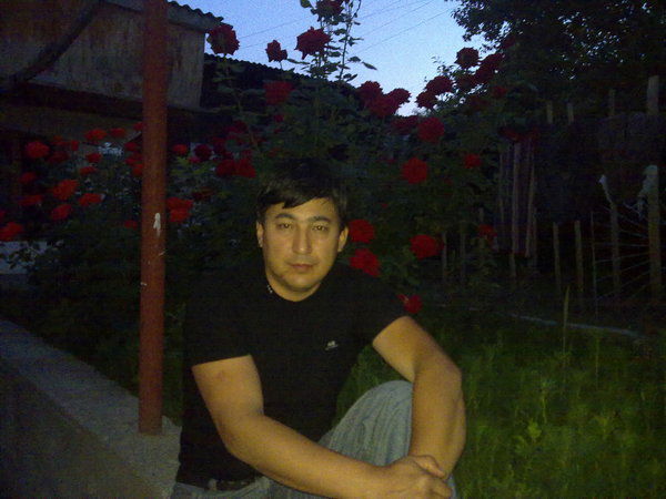 Ахрам Босаков