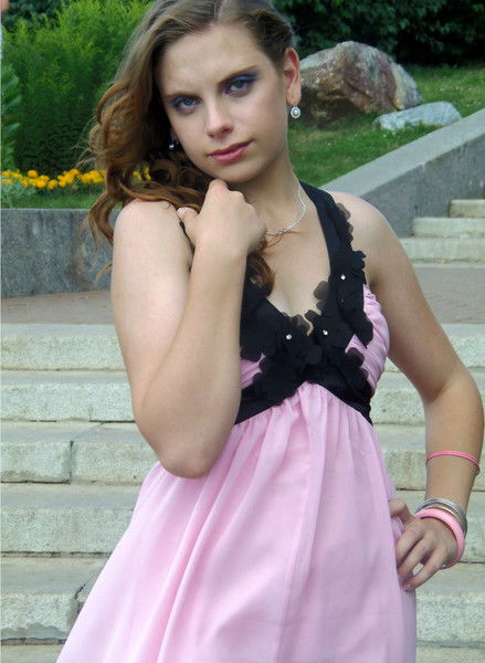 Ксюша Хмызова