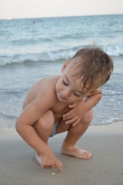 Константин Лазарев