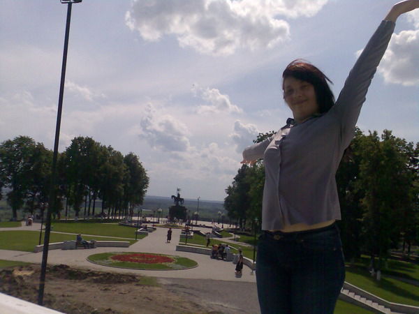 Надя Иванова