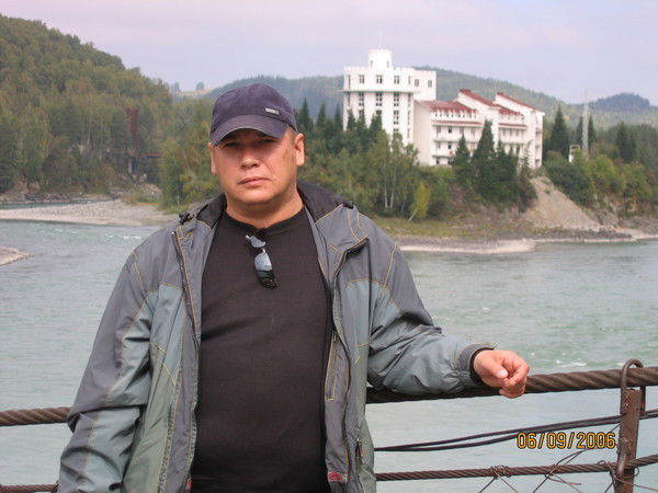 Вячеслав Манаков